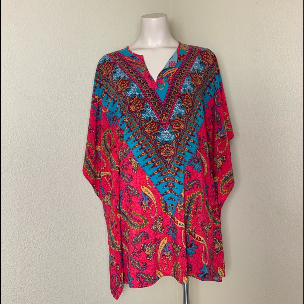 Abstract Design Dress - Picture 2 of 6